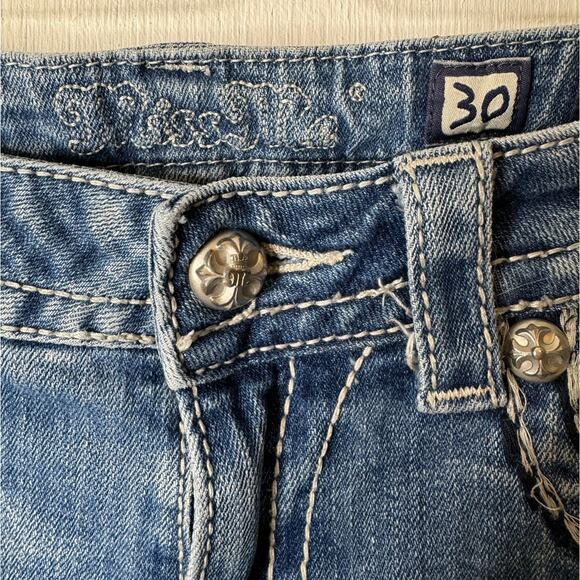 Miss Me Women's 30 Cropped Light Blue Jeans JE5100C7 Embellished Cross Y2K - Picture 6 of 12